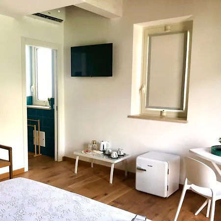 Strapalu' Bed & Breakfast Fondi