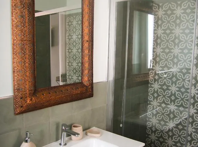 Strapalu' Bed and Breakfast 3*