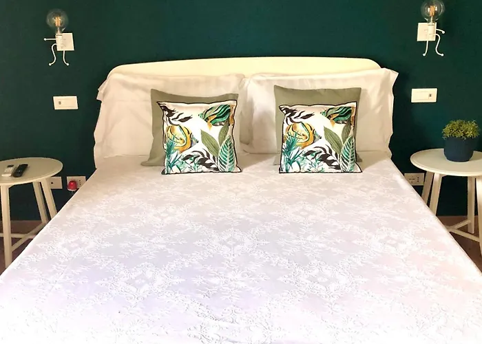 Strapalu' Bed and Breakfast